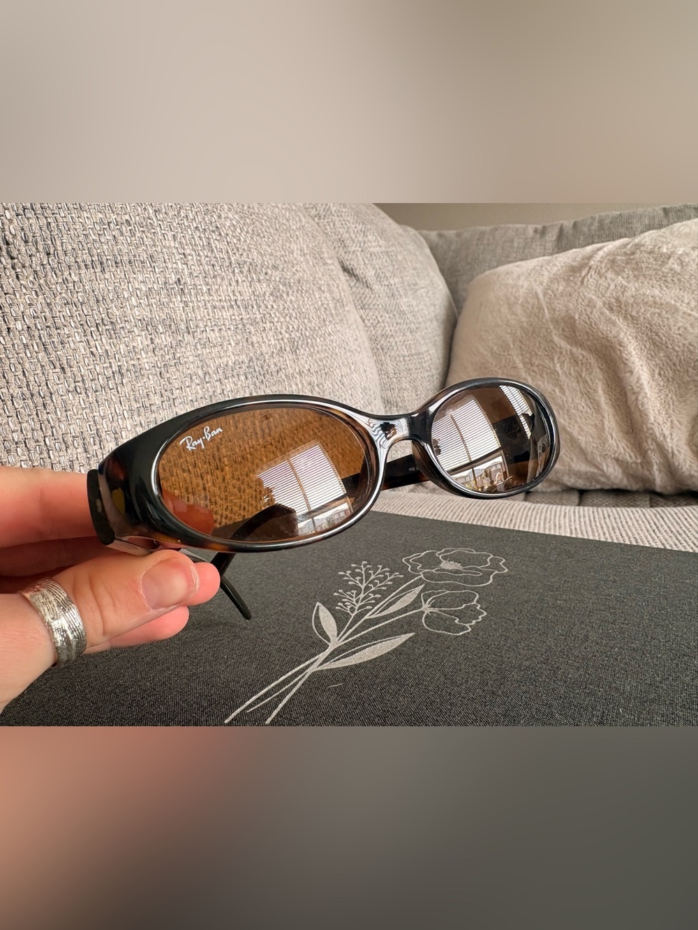 Vintage Ray-Ban RB 2128s